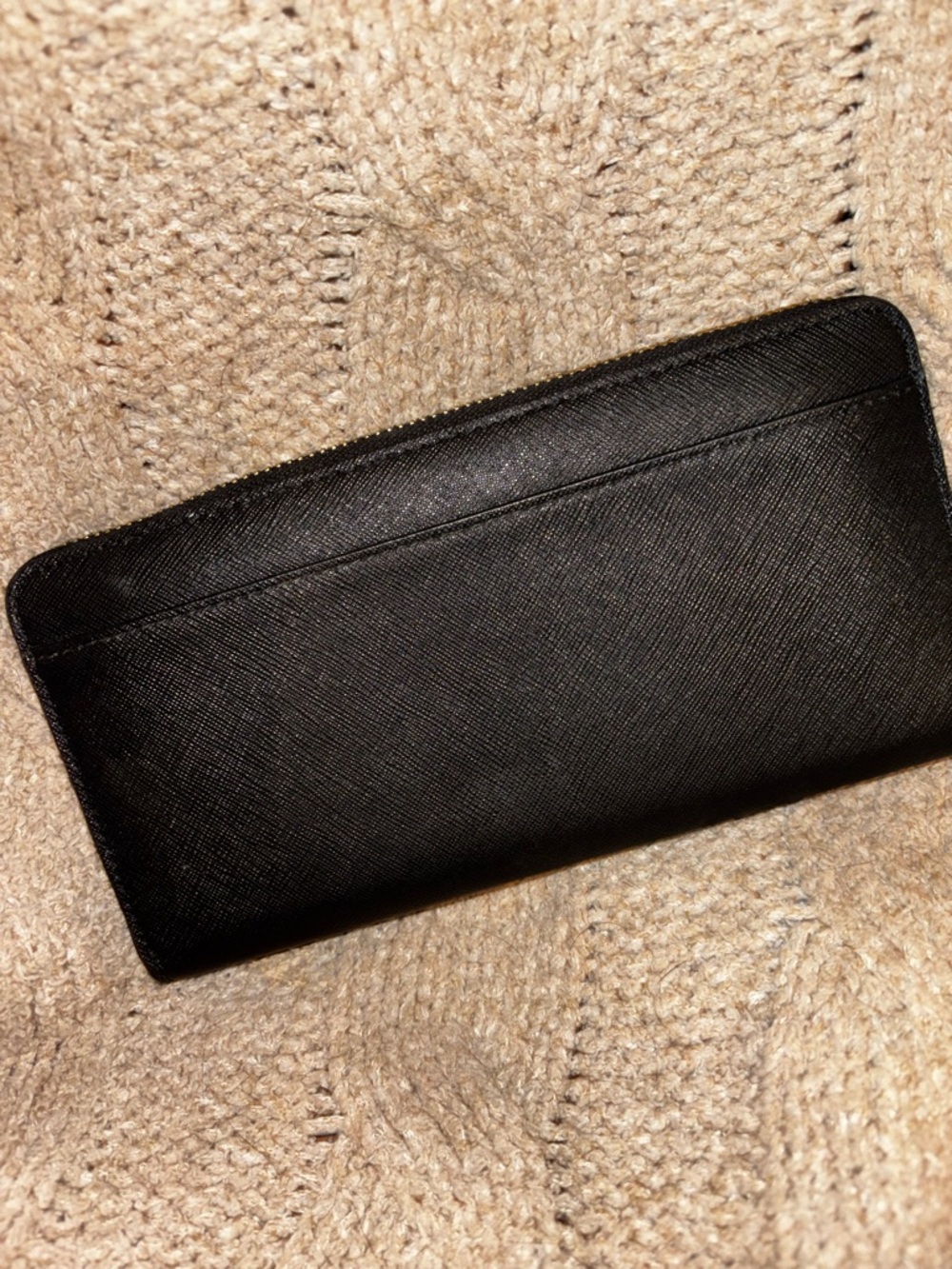 Kate Spade Black Zip Around Continental Wallet Long Wallet Saffiano Leather - Picture 3 of 9